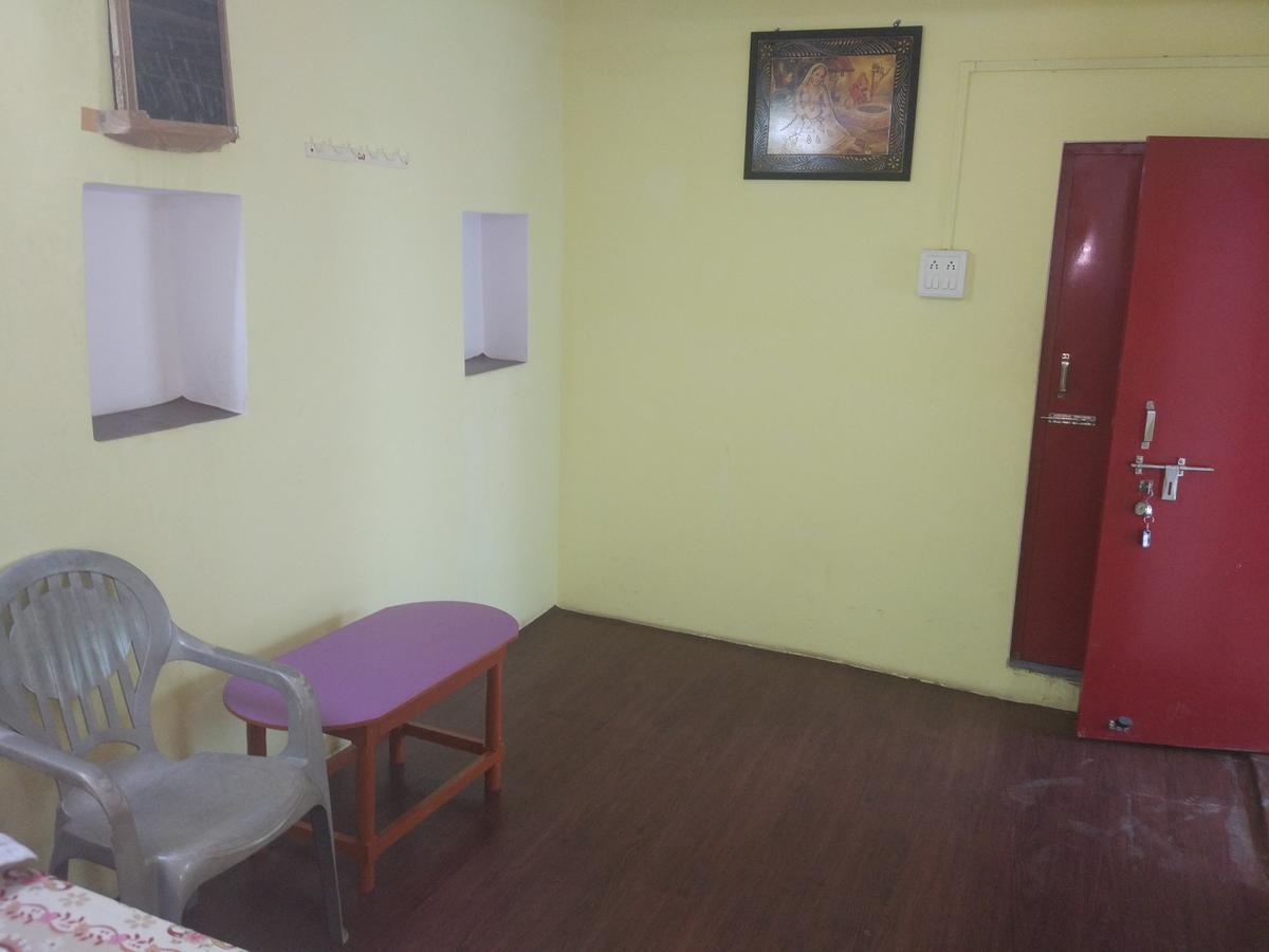 Radha Krishna Home Varanasi Exterior foto