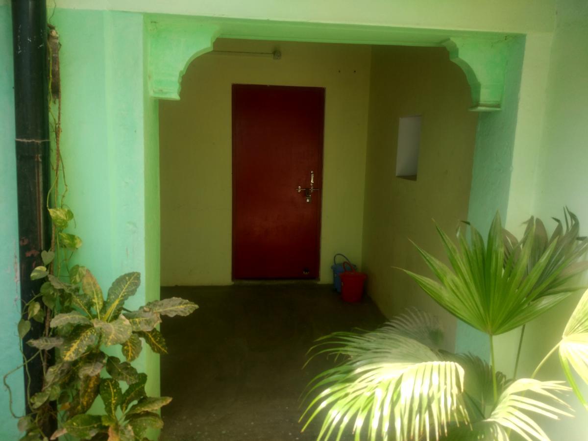 Radha Krishna Home Varanasi Exterior foto