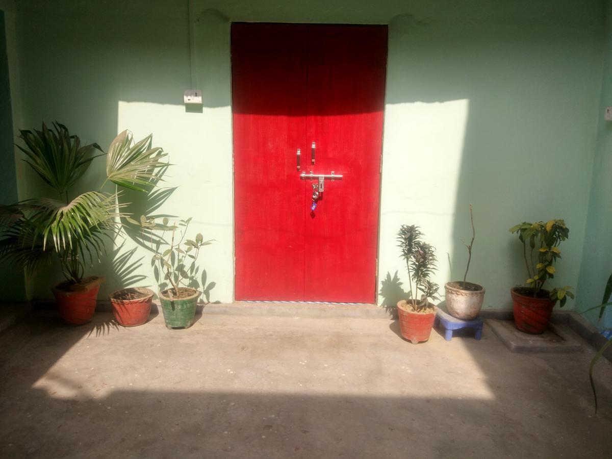 Radha Krishna Home Varanasi Exterior foto